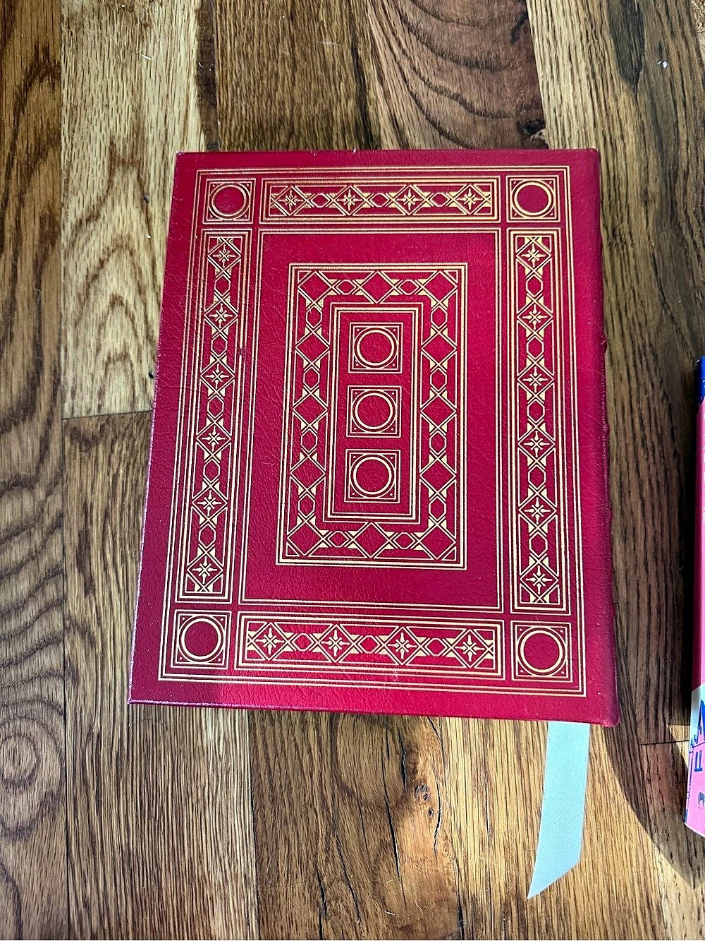 F. Scott Fitzgerald The Great Gatsby Red Gold Hardcover
